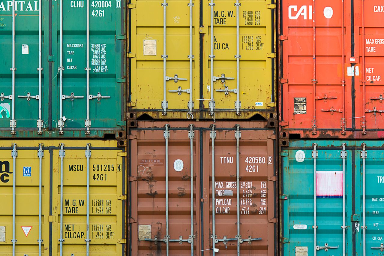 The Most Common Container Types in E-Commerce: A Complete Selection Guide